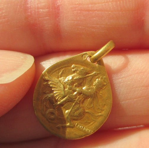 Rasumny - Medaljon privezak Art Nouveau dvostrani Sveti Đorđe u žutom zlatu 18k 