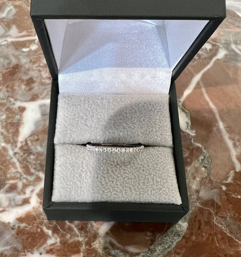 Bague 50.5 Alliance Demi Tour Diamants 0,23 carats Or Gris 18 Carats 58 Facettes BD69