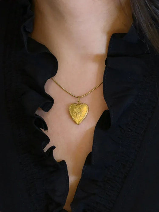 Pendentif Pendentif coeur Art Nouveau or jaune 58 Facettes 1076.1