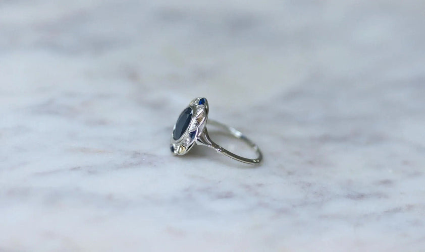 Bague Bague rosace Art Déco saphir diamants 58 Facettes