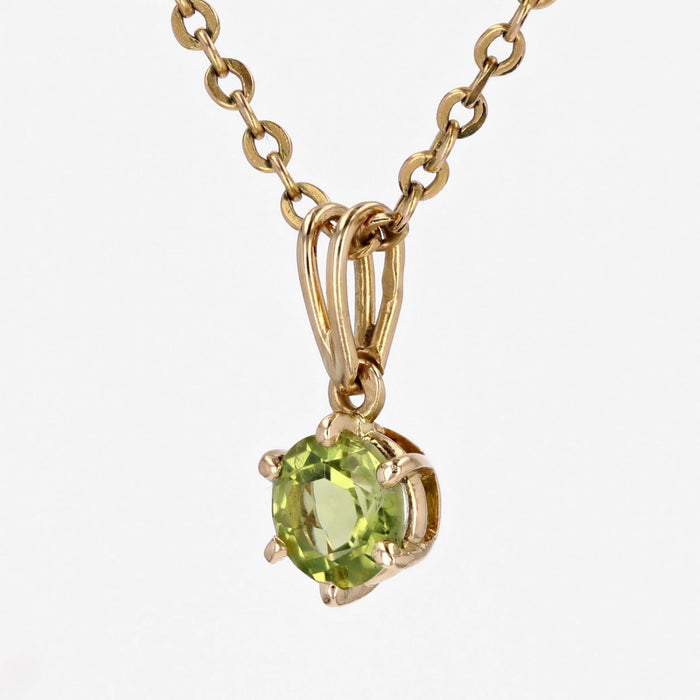 Peridot gold pendant