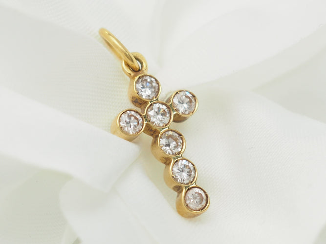 Pendentif Pendentif croix en or jaune et diamants 0.40ct 58 Facettes 24299