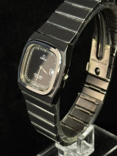 Montre [RARE] OMEGA - Seamaster Cermet « Tulipe Noire » – Céramique – Gérald Genta – Petit modèle – Vintage 58 Facettes