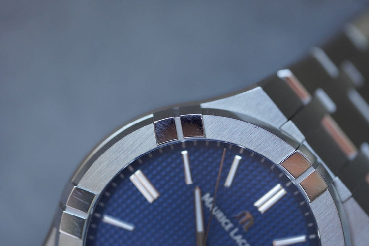 Montre Maurice Lacroix Aikon AI6008-SS002-430-2 58 Facettes