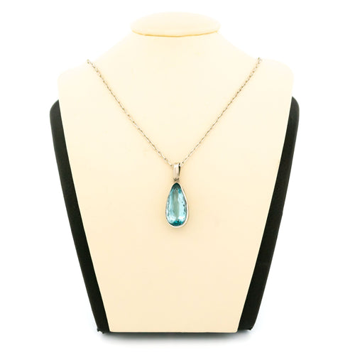 Bague Aquamarine Platinum 18k Solitaire Pendant 58 Facettes E6515C6A06D2413A94D8250E78C2042B