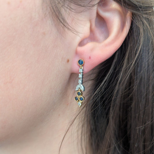Boucles d'oreilles Boucles d'oreilles pendantes 2 or, diamants et saphirs 58 Facettes 32644