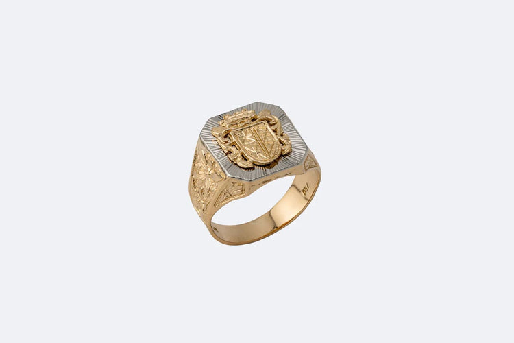 Bague Oro Giallo / 18 Chevalieur in oro giallo con stemma 58 Facettes anl776