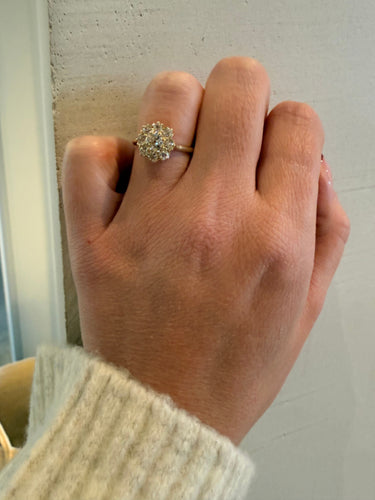 Bague 52 Antique yellow gold and diamond ring 58 Facettes