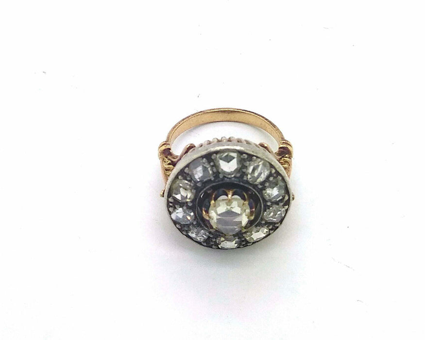 Bague Bague en or jaune et diamants 58 Facettes