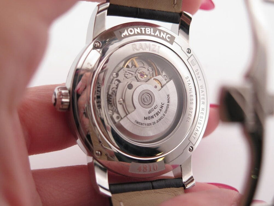 Montre montre MONTBLANC 4810 date 42 mm automatique acier 58 Facettes 263687