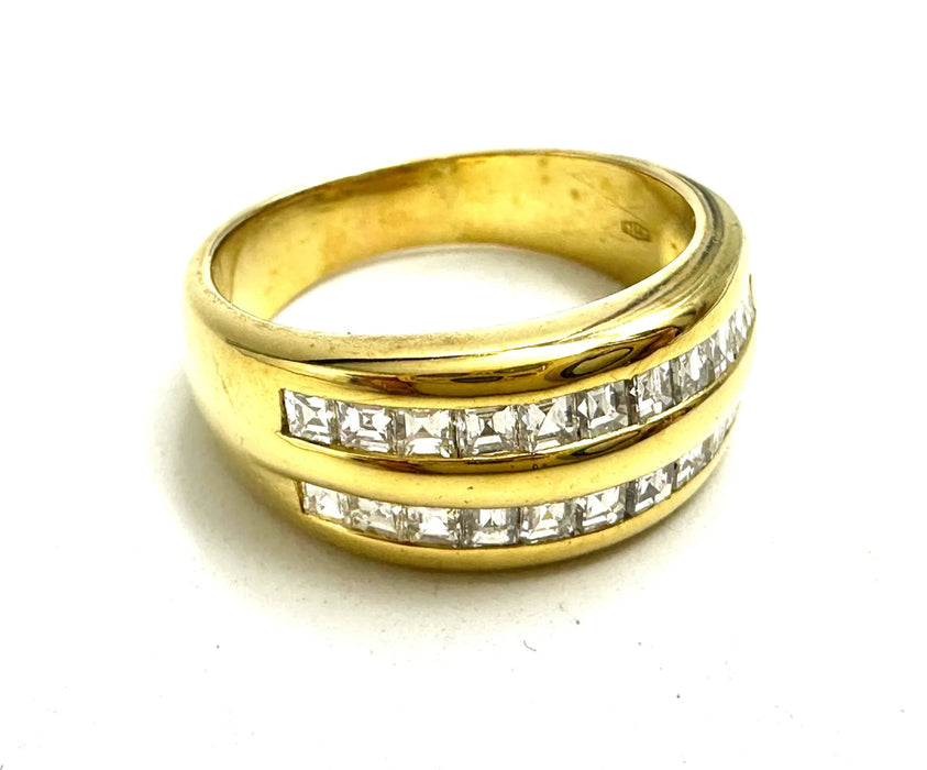 Ring has double binario with diamonds.