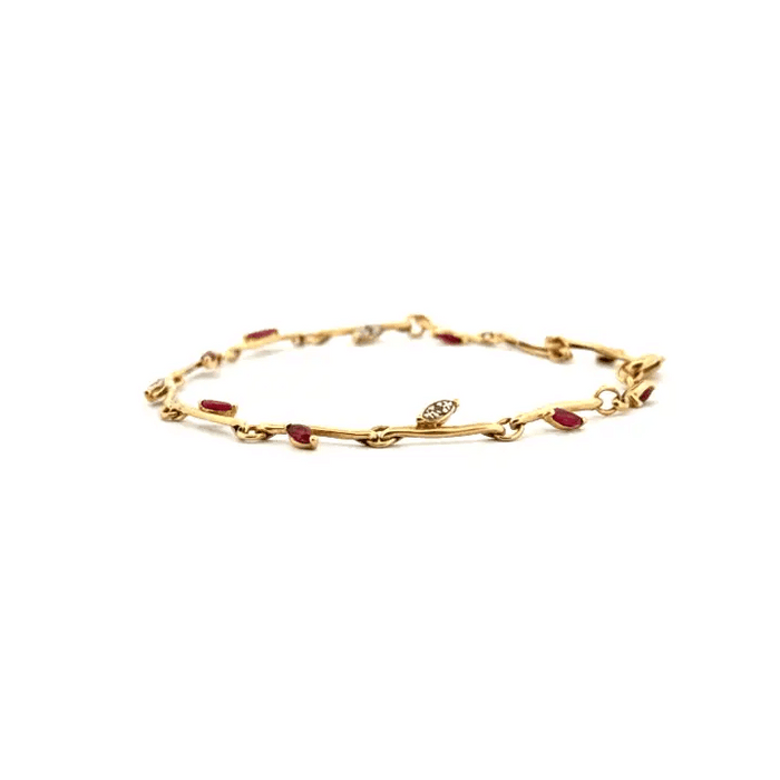 Yellow gold bracelet with diamonds and rubies