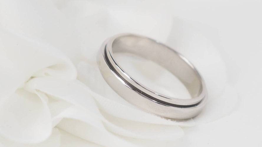 Bague 62 Alliance Piaget Possession en or blanc 58 Facettes 32996