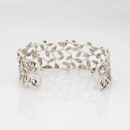 Bracelet Bracelet manchette en feuille d&#39;olivier Paloma Picasso en argent sterling XL de Estate Tiffany &amp; Co 58 Facettes G13542