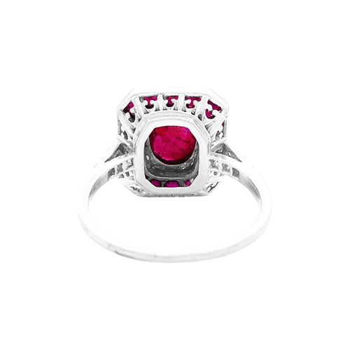 Bague 54 Bague platine, or sertie de rubis et diamants. 58 Facettes 34919