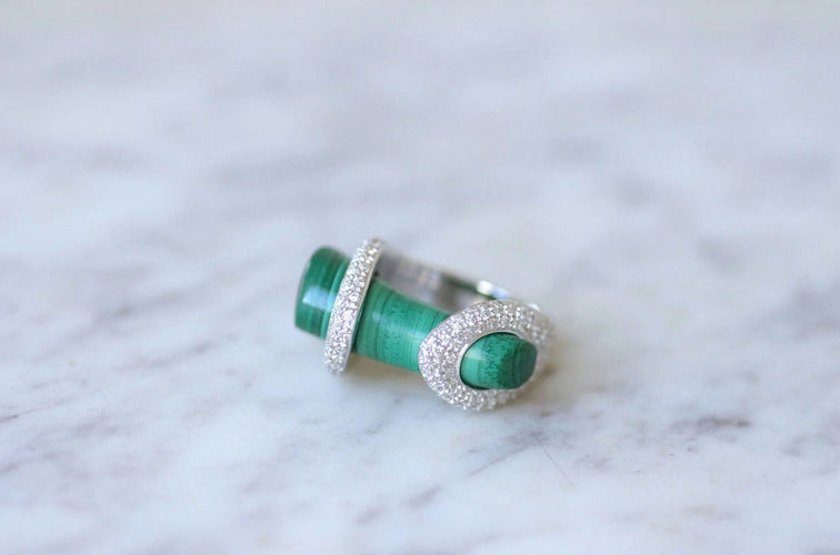 Bague 53 Bague Cocktail Gucci, malachite et diamants sur or blanc 58 Facettes