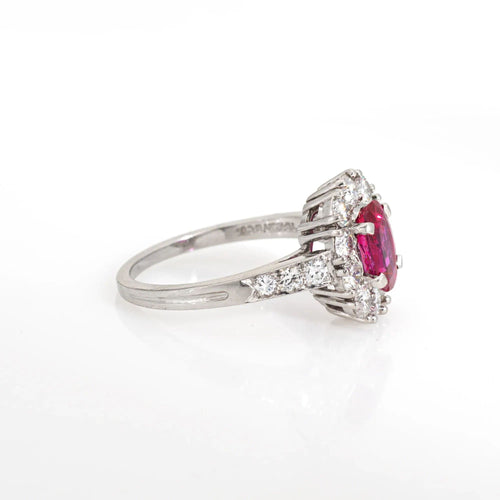 Bague Bague Tiffany & Co Burma Ruby Diamond des années 60 en platine 58 Facettes G13161