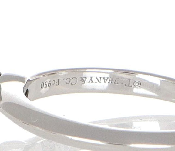 Bague 51 Bague en platine et diamants Tiffany & Co. 58 Facettes