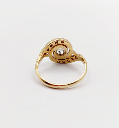 Bague tourbillon antique en or 18k et platine, diamants taille ancienne 58 Facettes A06455