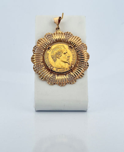 Pendentif Pendentif vintage or 18 carats et pièce de 20 Francs Napoléon 58 Facettes