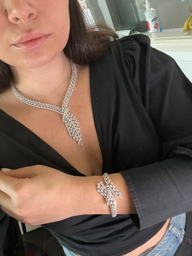 Collier Ensemble collier et bracelet en or blanc et diamants haut de gamme 58 Facettes N-136