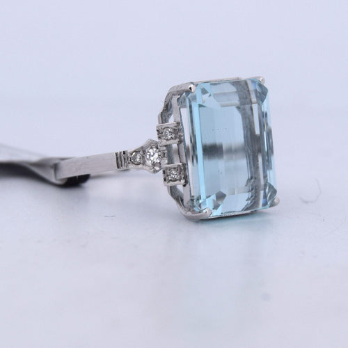 Bague 53 Bague Art Déco en platine avec aigue-marine et diamants 58 Facettes