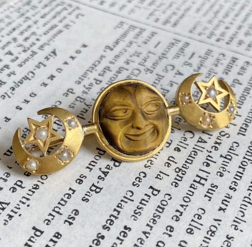 Broche Rare broche en or jaune 18K modèle « Man in the Moon » 58 Facettes
