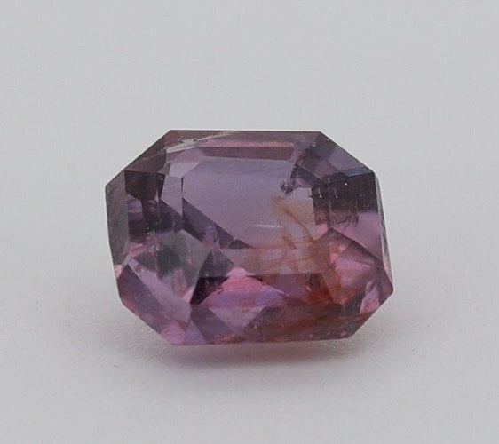 Gemstone Saphir padparadscha 0.87cts non chauffé non traité certificat CGL 58 Facettes 454