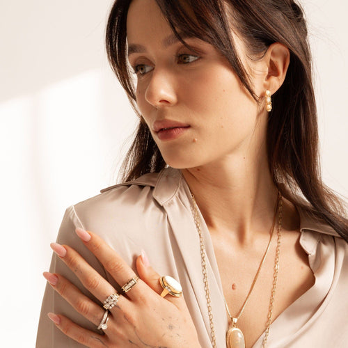 Bague 63 Magnifique bague en or et opale 58 Facettes 2619