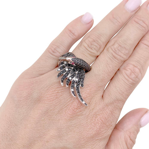 Bague 51 Bague Boucheron, "Animaux de Collection : "Cypris, le Cygne", or blanc, saphirs, diamants, rubis. 58 Facettes 34866