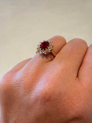 Bague 51.5 Burmese Ruby and yellow gold ring 58 Facettes