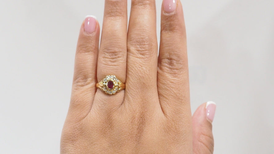Bague 53 Bague marguerite en or jaune, rubis et diamants 58 Facettes 32917