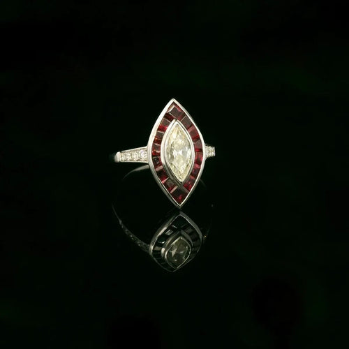 Art Déco inspired Diamond ring. 58 Facettes