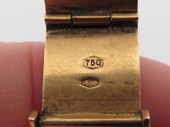 Montre vintage montre baume & mercier carree extra plate or jaune mecanique 58 Facettes 260383