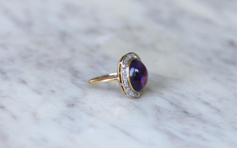 Bague 52.5 Bague Pompadour Cabochon Améthyste et Diamants 58 Facettes