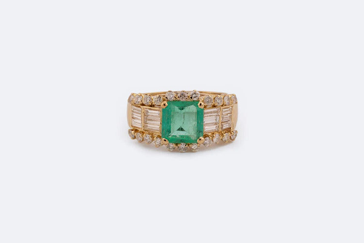 Bague 11 / Oro Giallo Bague vintage en or jaune avec émeraude et diamants 58 Facettes ANL713