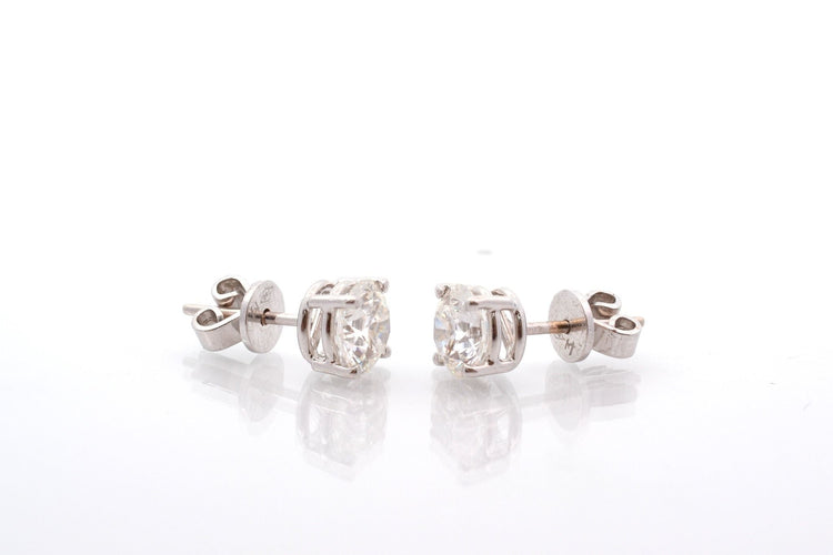 Boucles d'oreilles Puces d'oreilles diamants 1,30cts et 1,31cts 58 Facettes 27803-27804