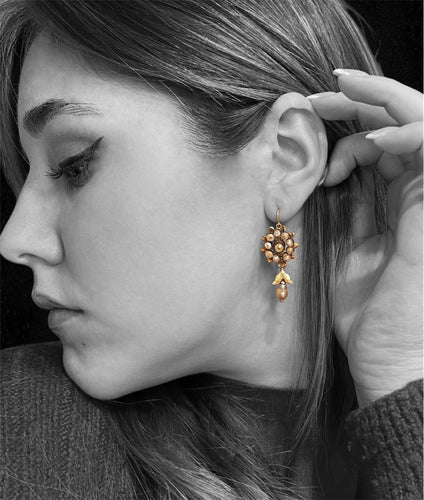 Boucles d'oreilles Boucles d'oreilles dalmates ornées de perles naturelles, XIXe siècle 58 Facettes