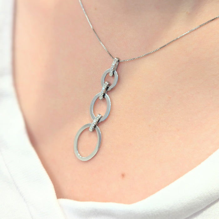 White gold and diamond necklace