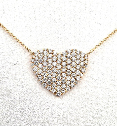 Pendentif Pendentif en or jaune avec pendentif en forme de cœur serti de diamants 58 Facettes