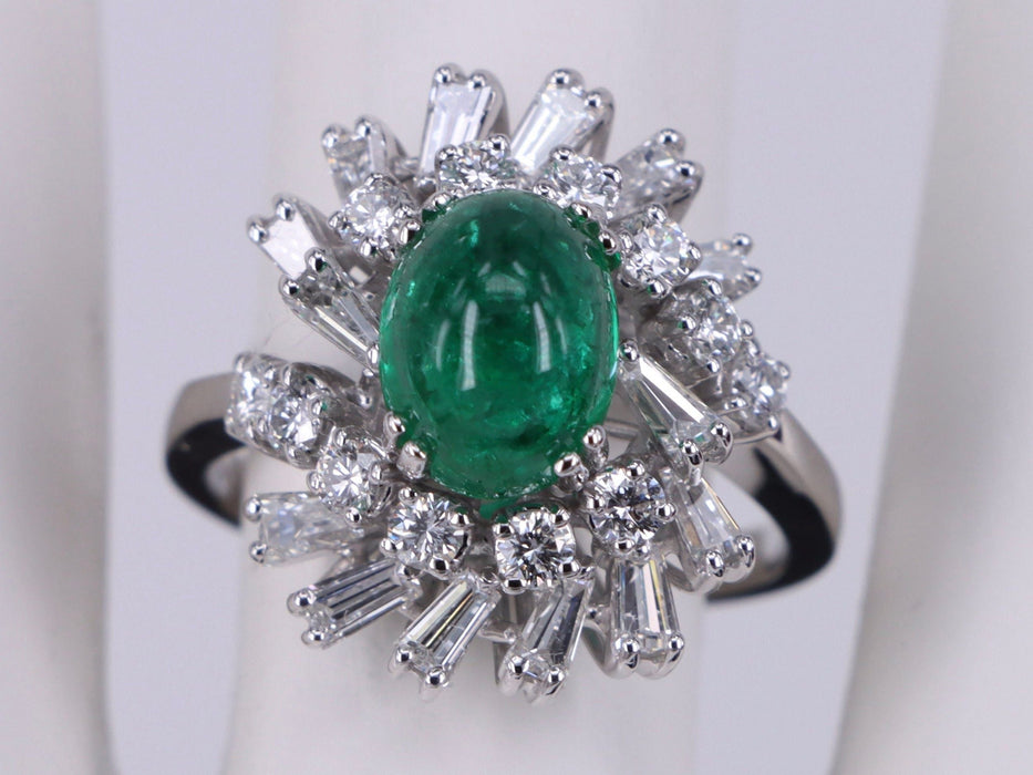 Cabochon Emerald gemengd diamant witgoud