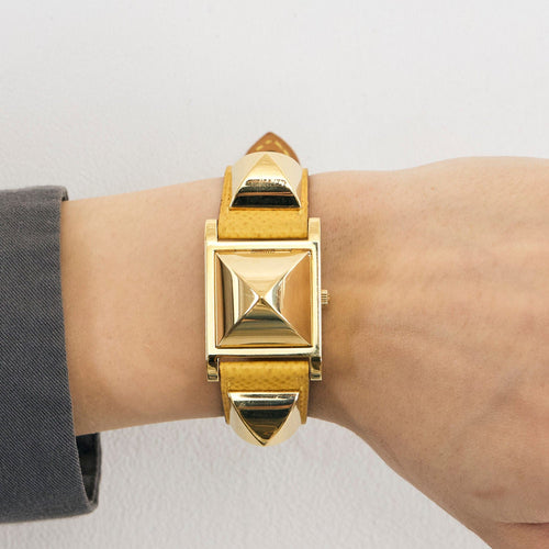 Montre HERMES - Medor Swift - Cuir et plaqué or 58 Facettes