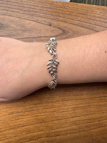 Bracelet Bracelet à motifs de feuilles en argent massif 58 Facettes