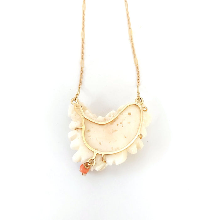 Collier Collier corail saphir 58 Facettes 68