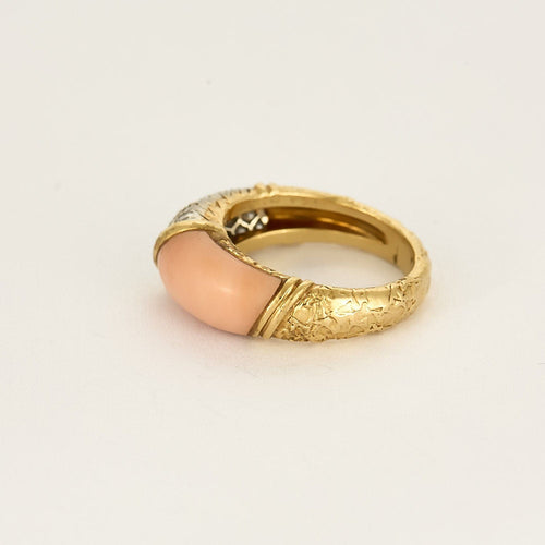 Bague 51.5 VAN CLEEF & ARPELS - Bague or jaune corail peau d'ange et diamants 58 Facettes