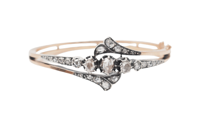 Bracelet Bracelet ancien du XIX ème siècle en or rose et argent serti de diamants 58 Facettes 32755