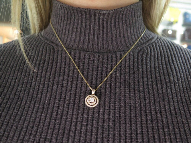 Collier Collier pendentif en or jaune et diamants 0.63 ct 58 Facettes 265376