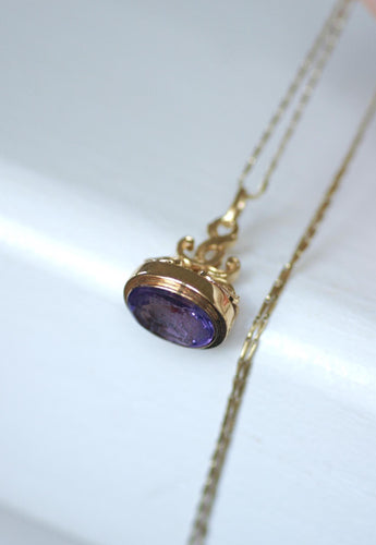 Pendentif Pendentif Sceau Améthyste Intaille Armoirie Ecclésiastique sur Or Jaune 58 Facettes