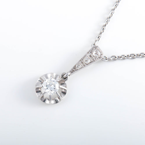 Collier PENDENTIF SUR CHAINE DIAMANT TAILLE MODERNE 58 Facettes
