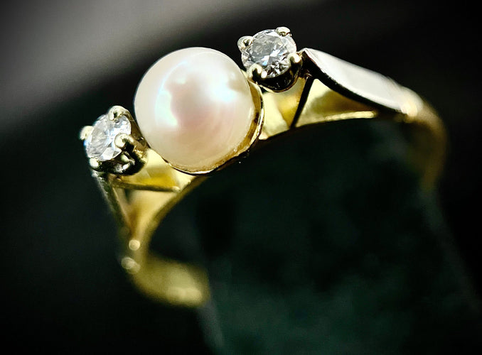 Bague 58 Bague sertie de perles fines 58 Facettes